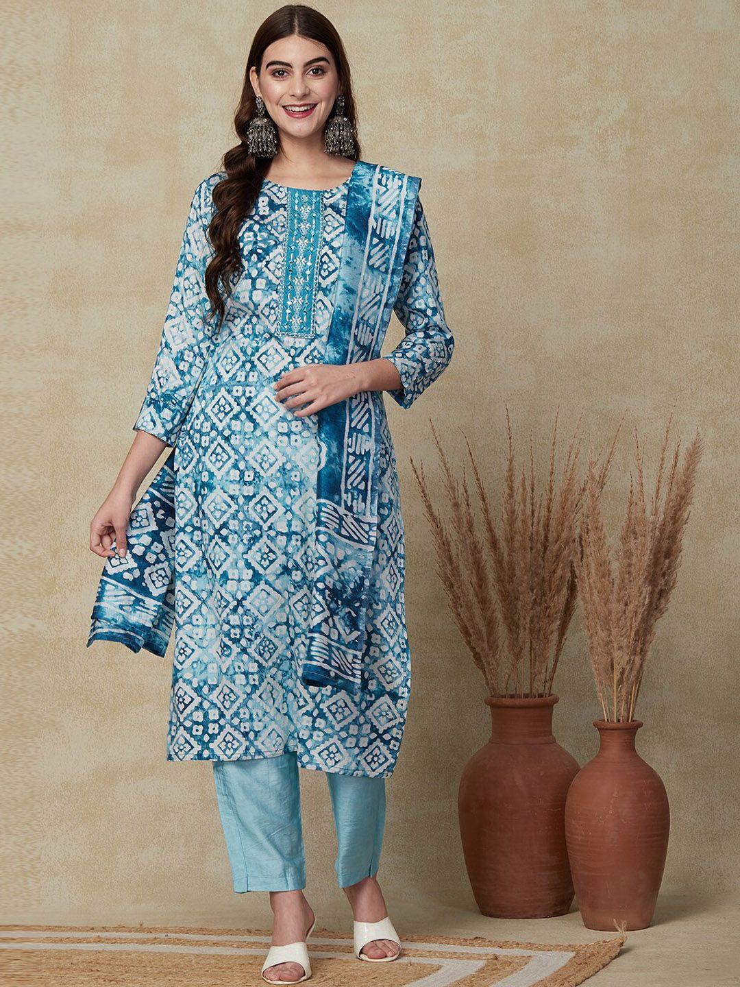 fashor women green printed regular mirror work chanderi cotton kurta with trousers & with dupatta