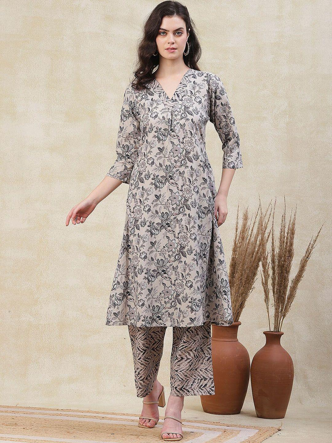 fashor women grey floral printed pleated pure cotton kurta with palazzos