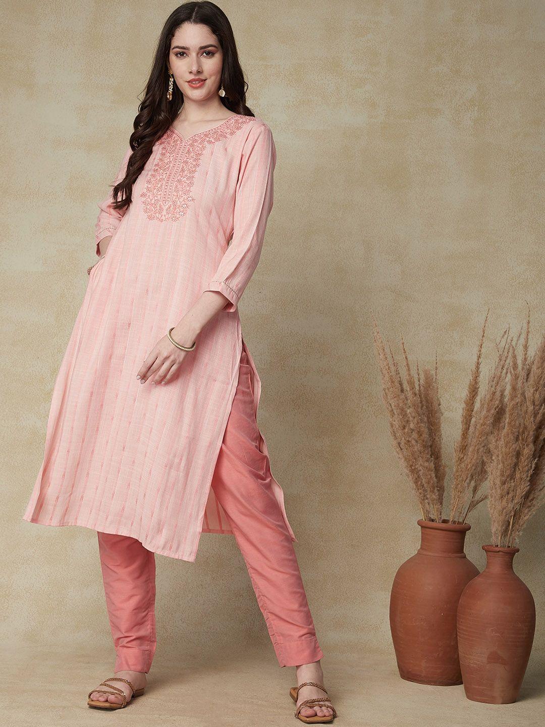 fashor women pink embroidered thread work kurta