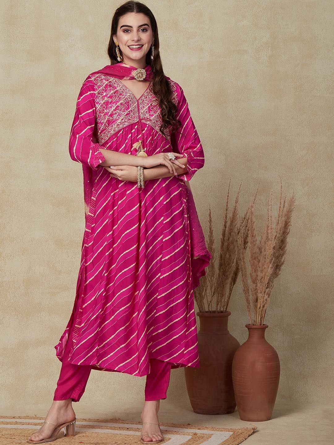 fashor women pink leheriya printed empire thread work kurta with trousers & with dupatta