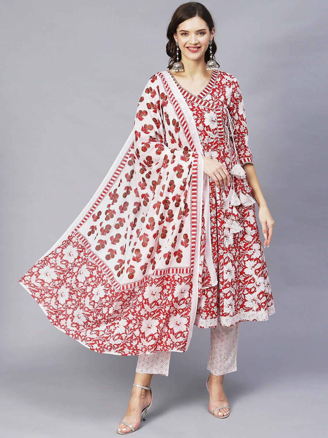 fashor women red floral printed angrakha pure cotton kurta with trousers & dupatta