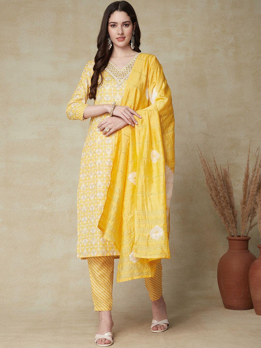 fashor women yellow floral printed regular thread work kurta with trousers & with dupatta