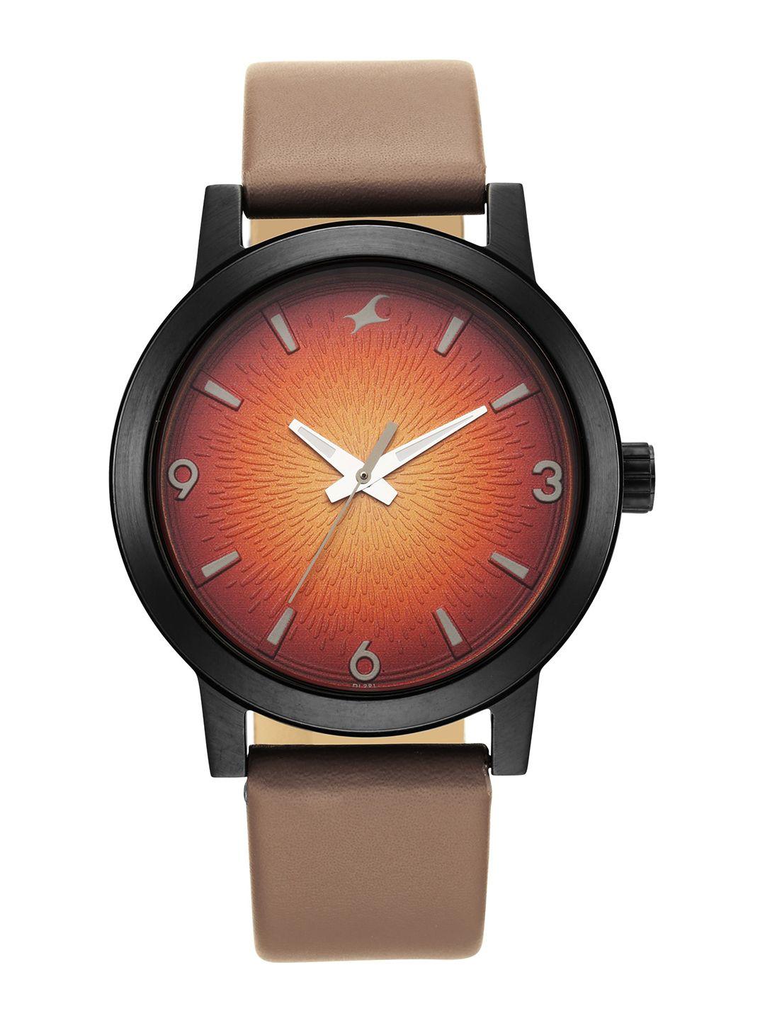 fastrack men orange brass dial & brown leather straps analogue watch