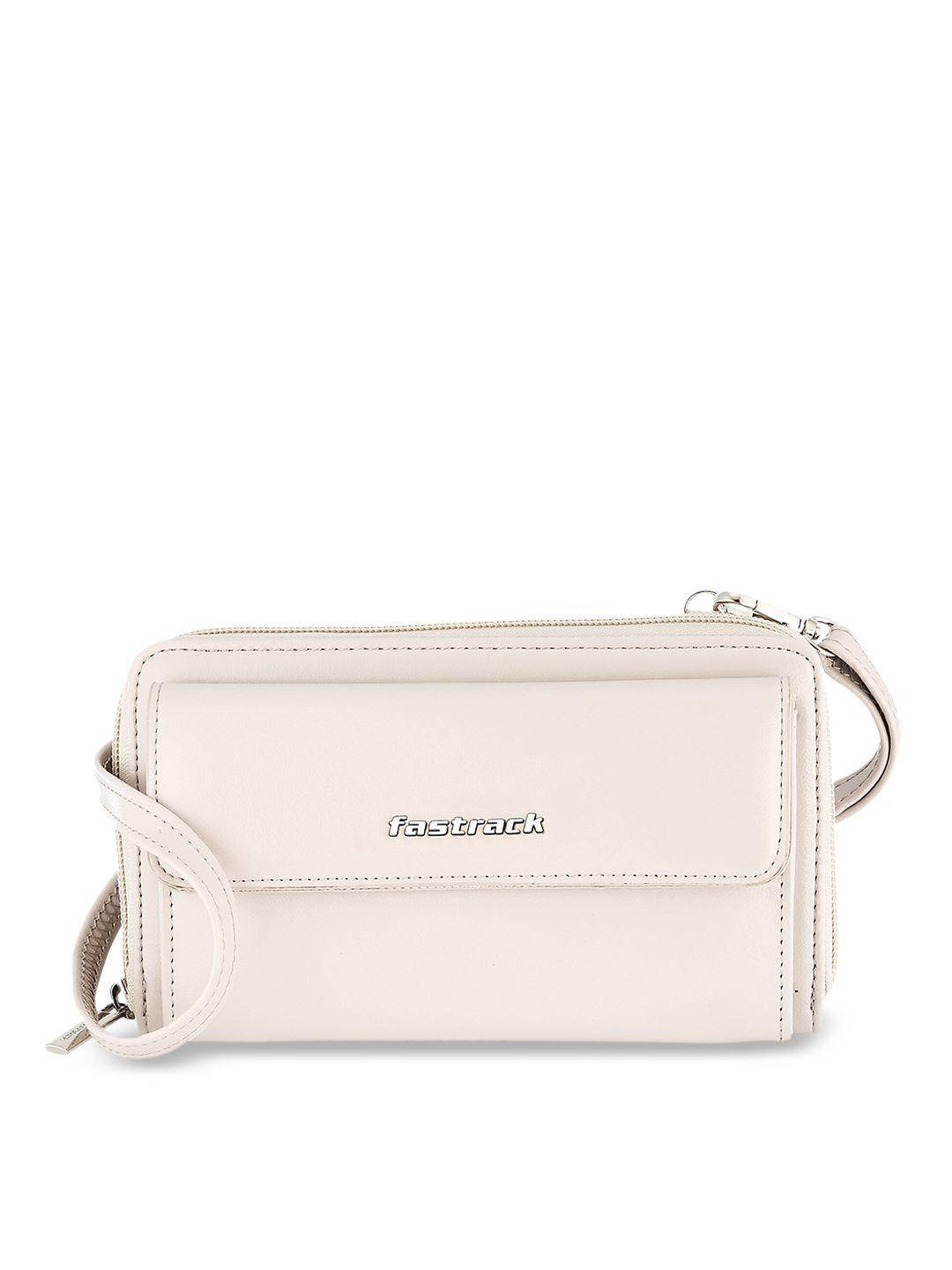 fastrack structured handheld bag