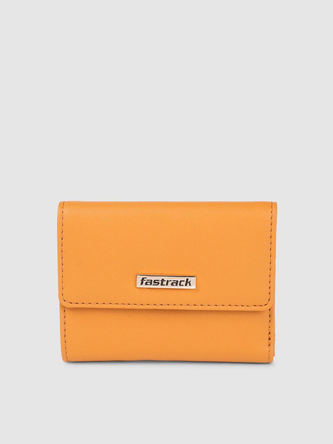 fastrack women solid three fold wallet