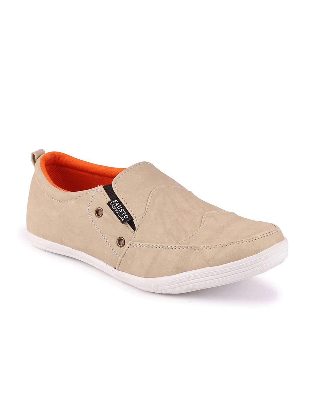 fausto men cream-coloured solid lightweight slip-on sneakers