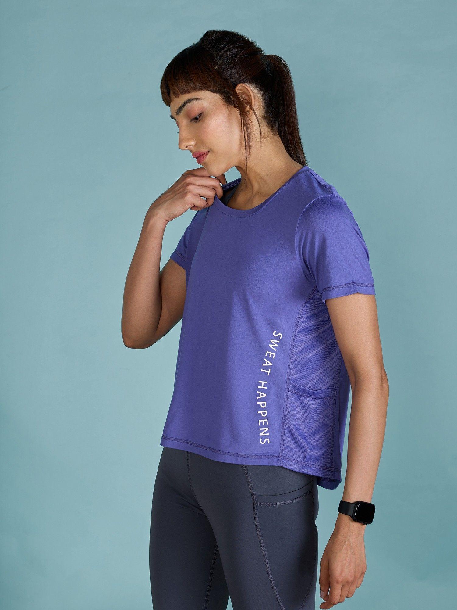 feather feel running top with back tape and 2 side keyholes for breathability