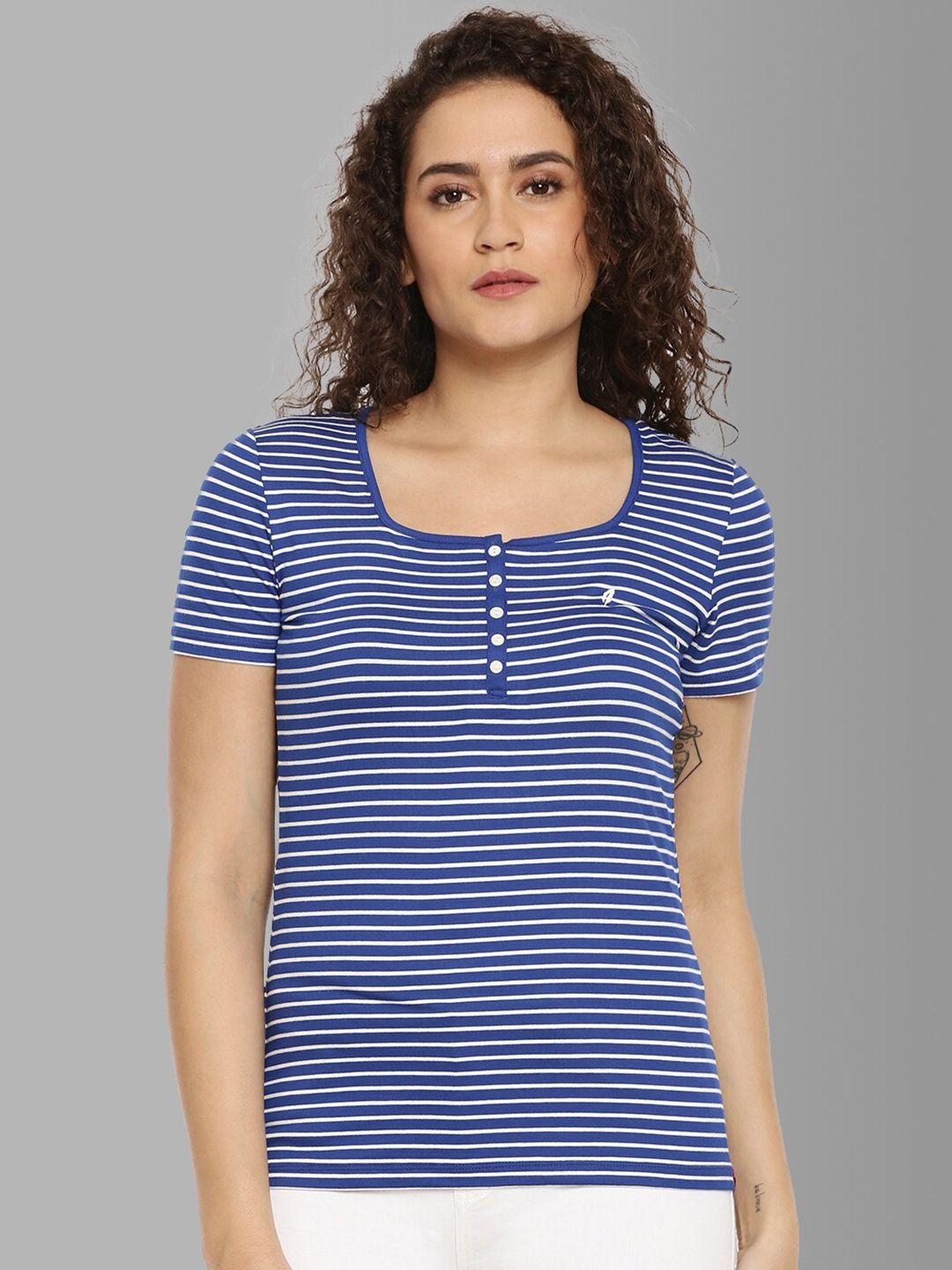 feather soft elite women blue & white striped slim fit running t-shirt