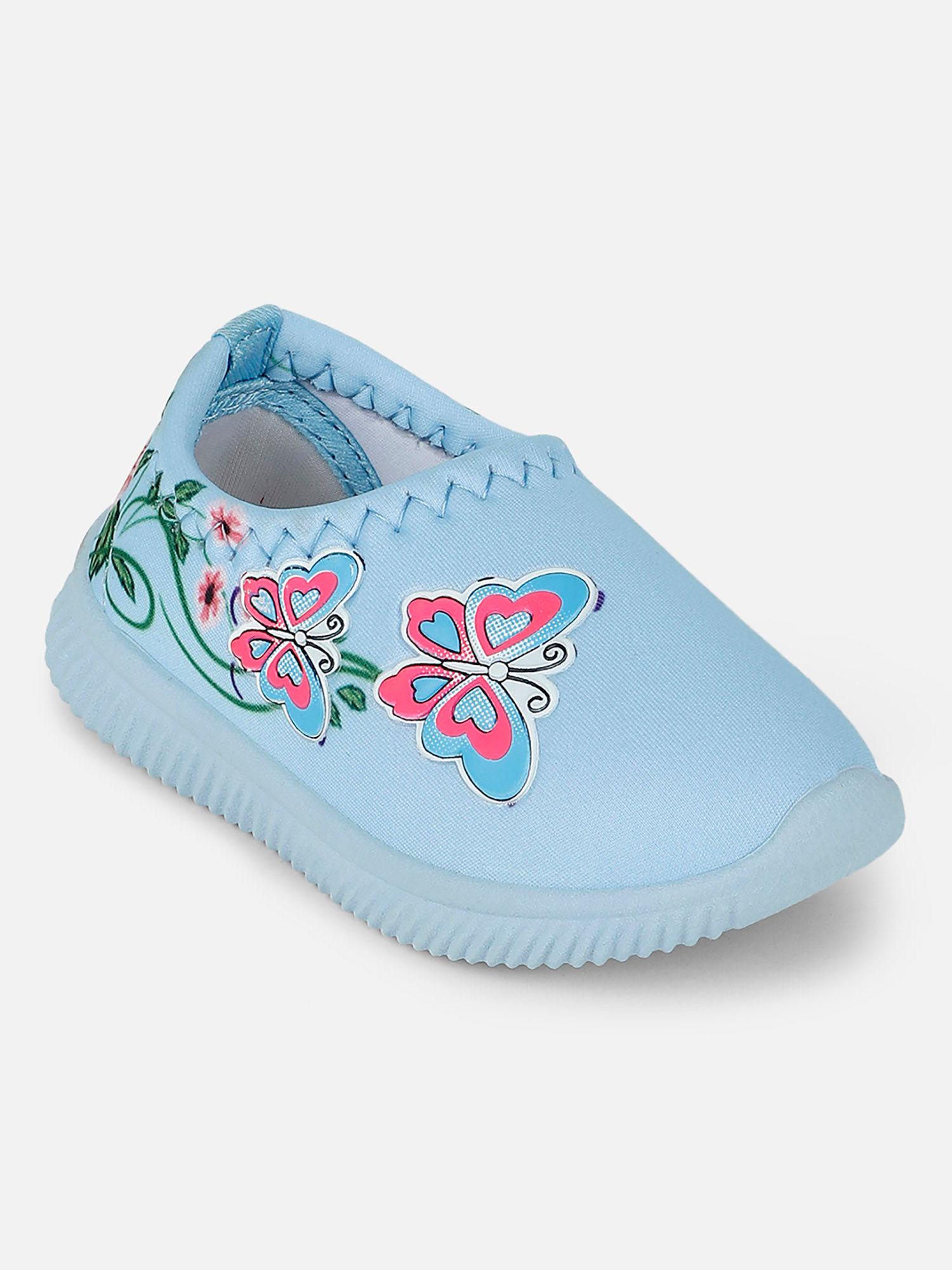 featured blue shoes