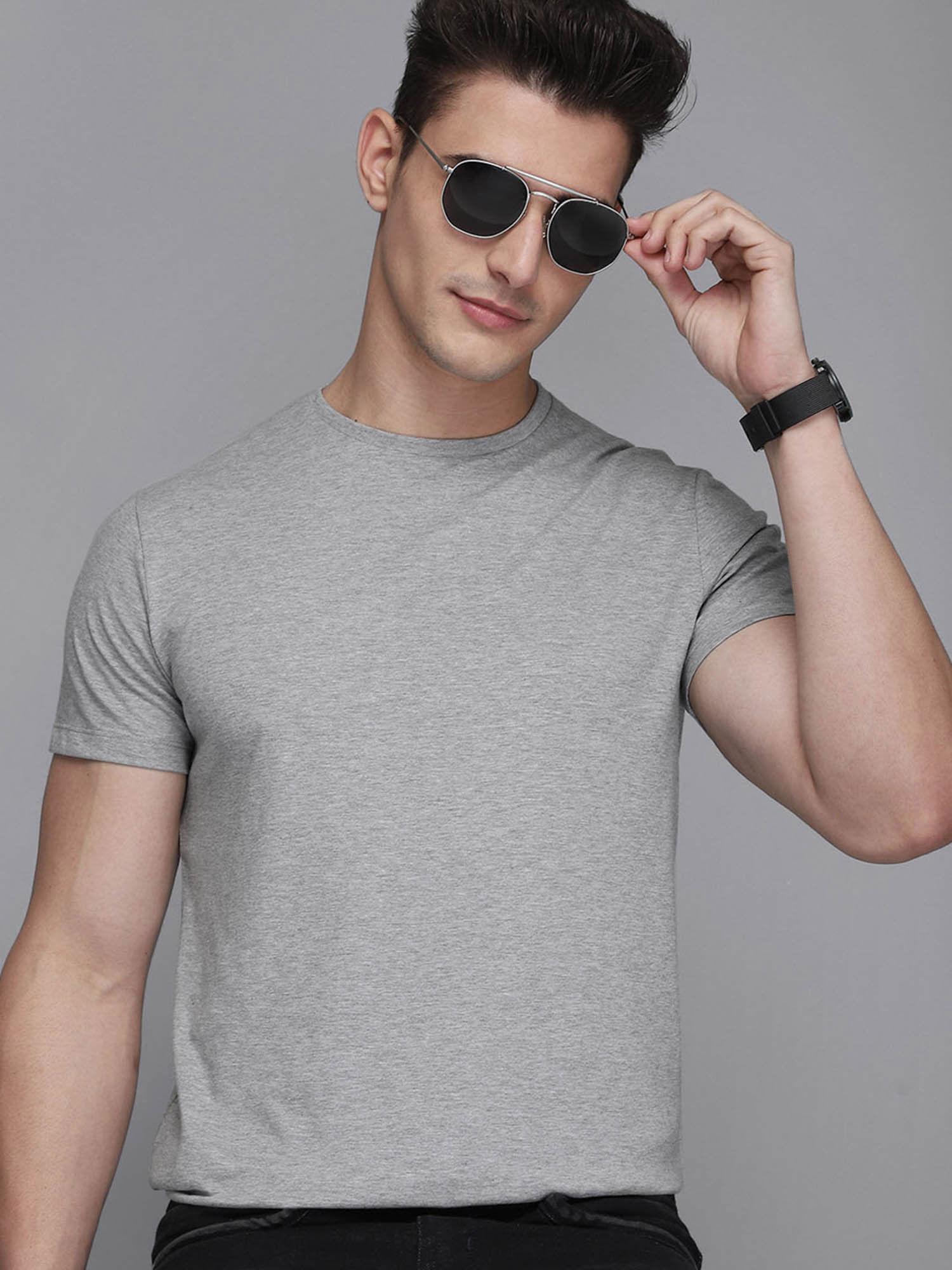 featured grey tee for young men