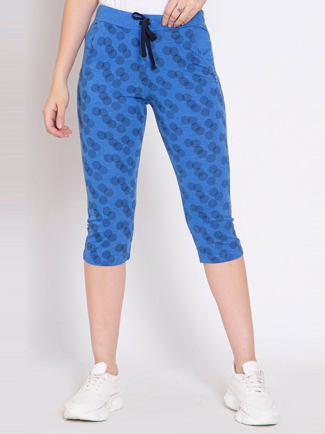 femea women blue printed slim fit capris