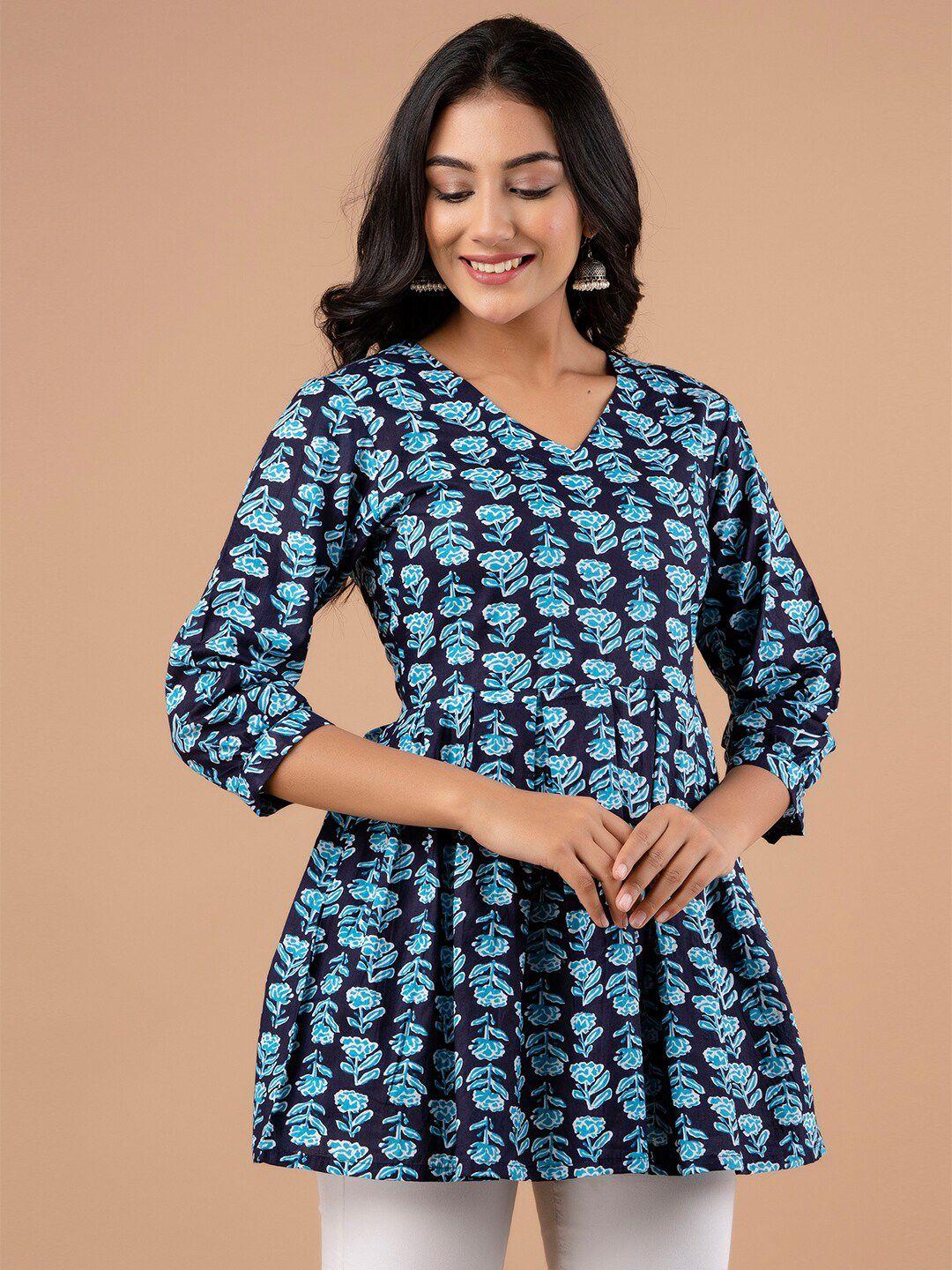 feranoid floral printed v-neck pure cotton pleated kurti