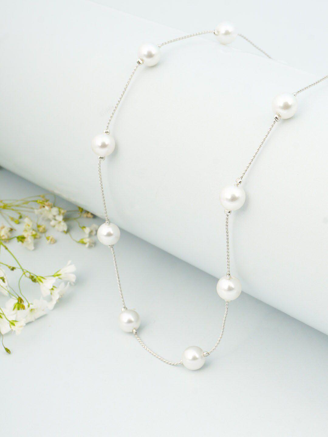 ferosh white necklace