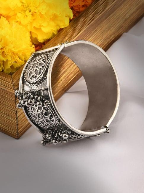 fida ethnic traditional oxidised silver floral embossed kada bracelet for women