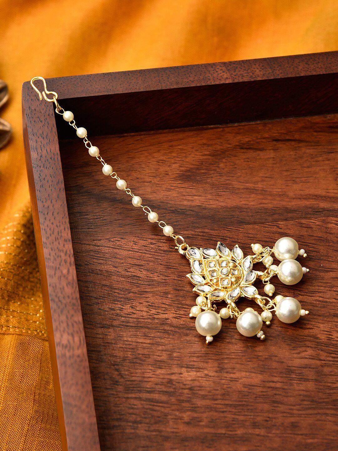 fida gold-plated kundan studded beaded maangtikka