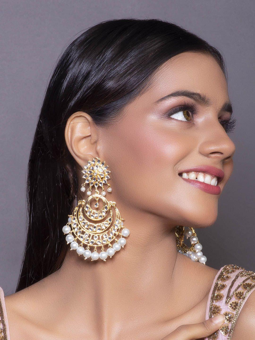 fida gold-toned contemporary chandbalis earrings