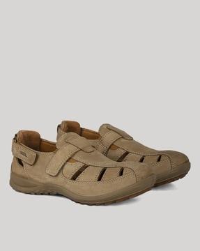 fisherman sandals with velcro fastening