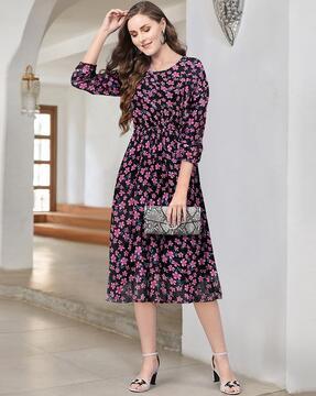 fit & flare dress with puffed sleeves