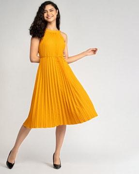 fit & flare dress with waist tie-up