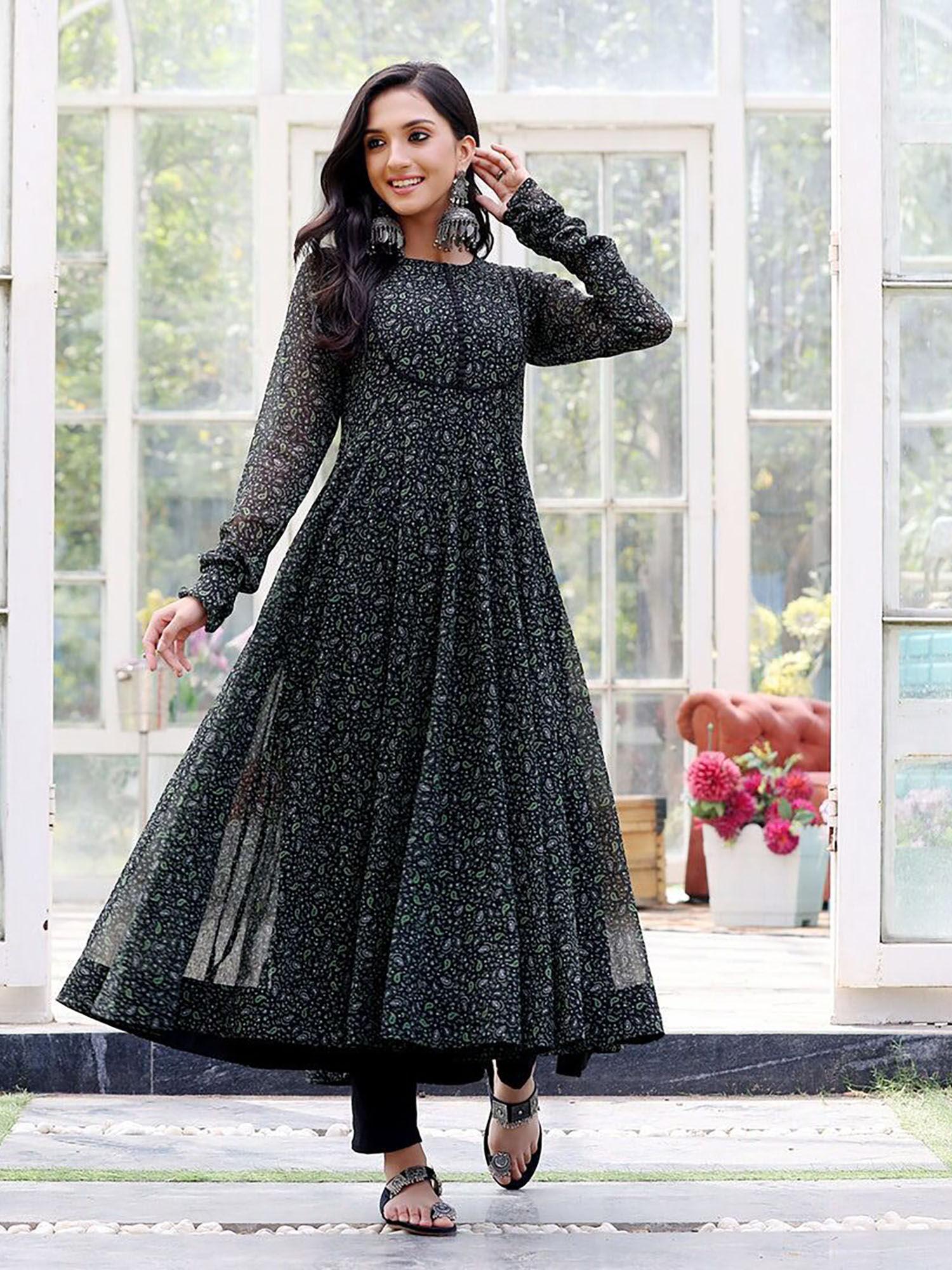 fit and flared anarkali style maxi dress
