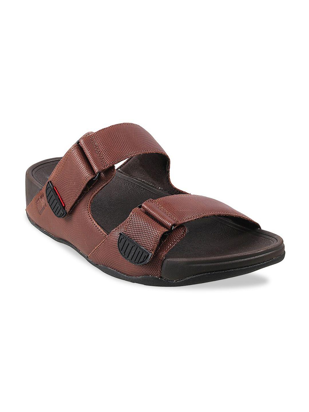 fitflop men brown & black leather comfort sandals