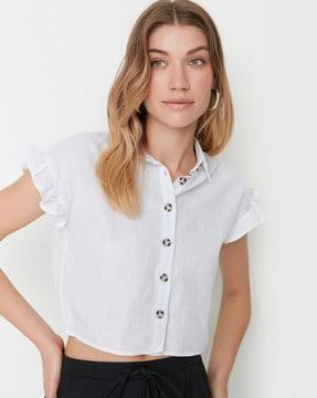 fitted shirt with ruffle accent