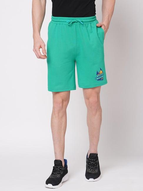 fitz green slim fit printed shorts