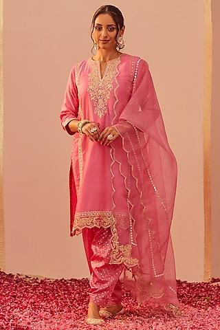 flamingo-pink-silk-chanderi-&-banarasi-embroidered-kurta-set-for-girls