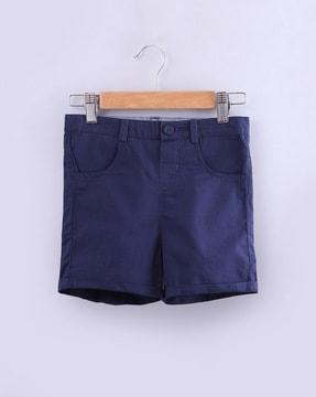 flat front shorts with insert pockets