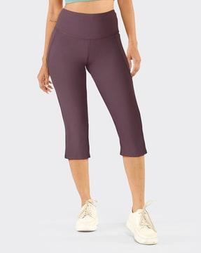 flat-front capris with insert pockets
