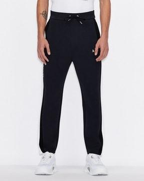 flat-front mid-rise trousers with contrast panel
