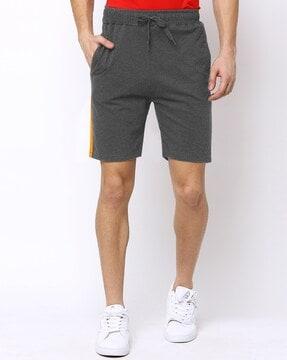 flat-front  bermudas shorts with drawstring waist