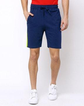 flat-front bermudas shorts with drawstring waist