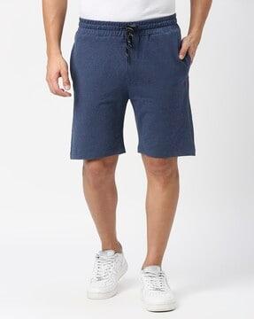 flat-front knit shorts with insert pockets