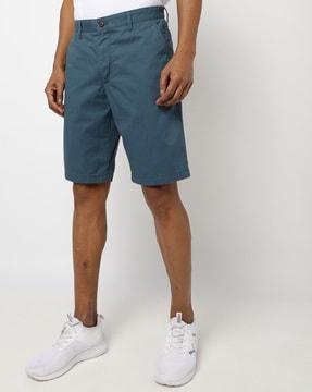 flat-front low-rise bermudas with insert pockets