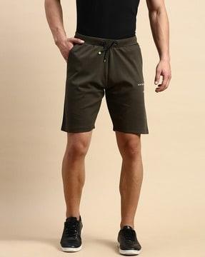 flat-front slim fit shorts with insert pockets