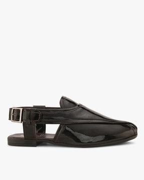 flat sandals with buckle closure