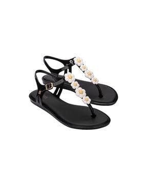 flat sandals with buckle strap