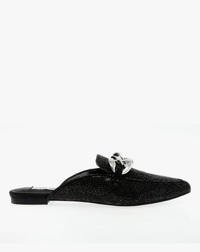 fleur-r-black flat closed toe