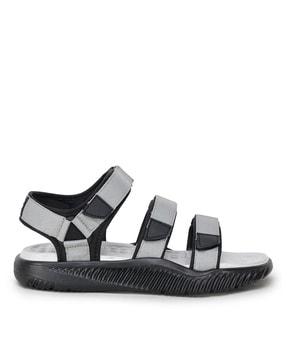 flip flops with mesh upper