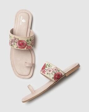 floral embroidered toe-ring flat sandals