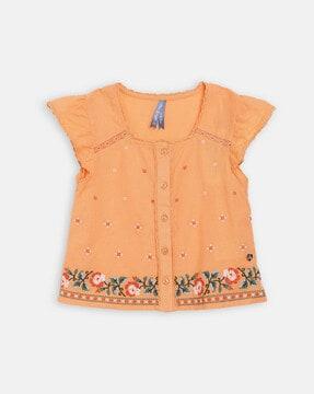 floral embroidered top with short sleeves