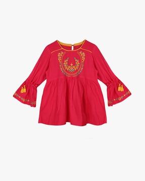 floral-embroidered-tunic-with-bell-sleeves
