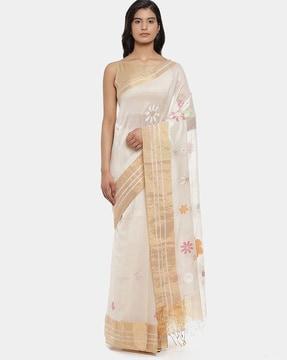 floral print saree with fringed edges