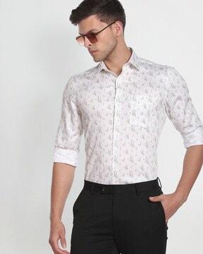 floral print shirt with cut-away collar