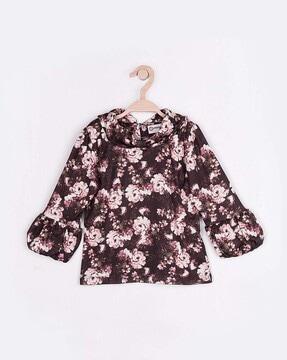 floral print top with ruffled sleeves