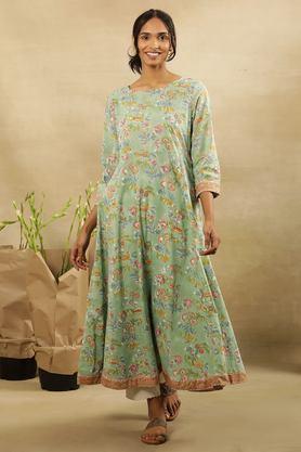 floral cotton round neck women's casual wear kurta - green