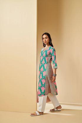 floral cotton v-neck women's casual wear kurta - green