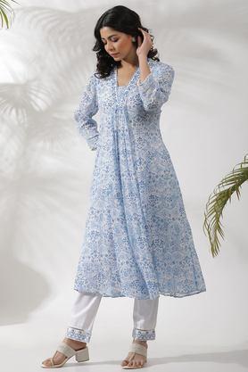 floral cotton v-neck women's casual wear kurta - multi