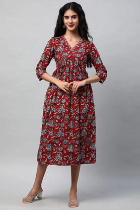 floral cotton v-neck women's knee length dress - red